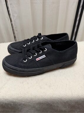 Superga Black Low-Top Canvas Women’s Sneakers